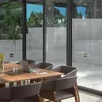 Milan מלון