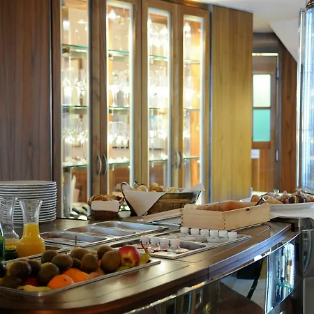 Hotel Milan