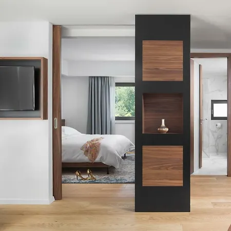 ホテル Milan 4*